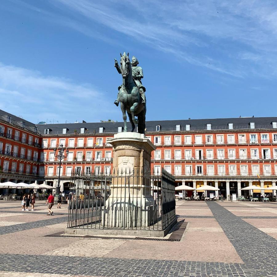 G Apartamento plaza mayor Madrid Exterior foto