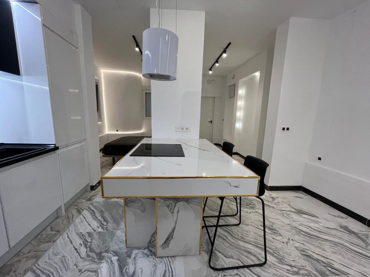 G Apartamento plaza mayor Madrid Exterior foto